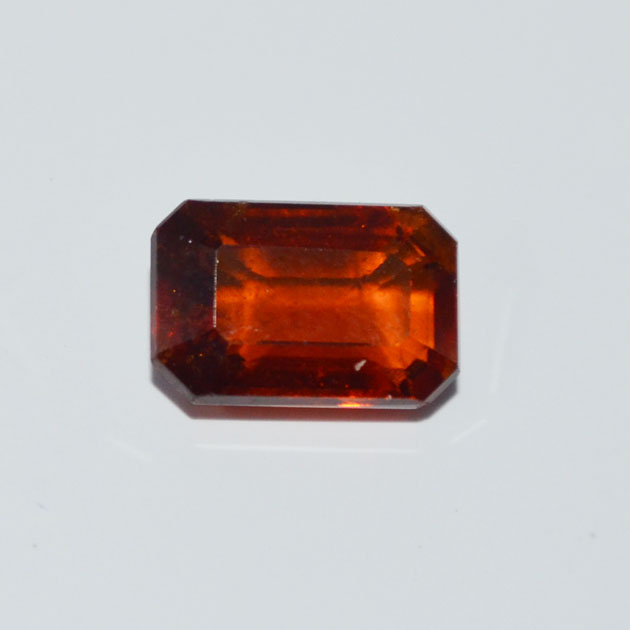 HESSONITE GOMED 5.86 Ct.