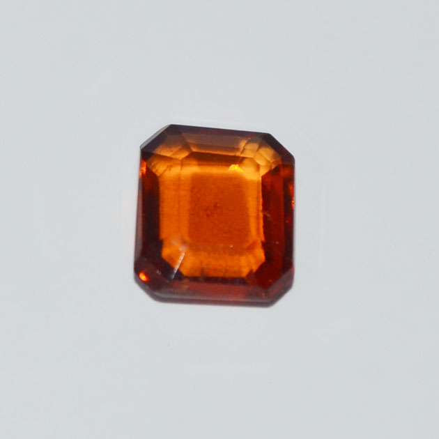 HESSONITE GOMED 3.88 Ct.