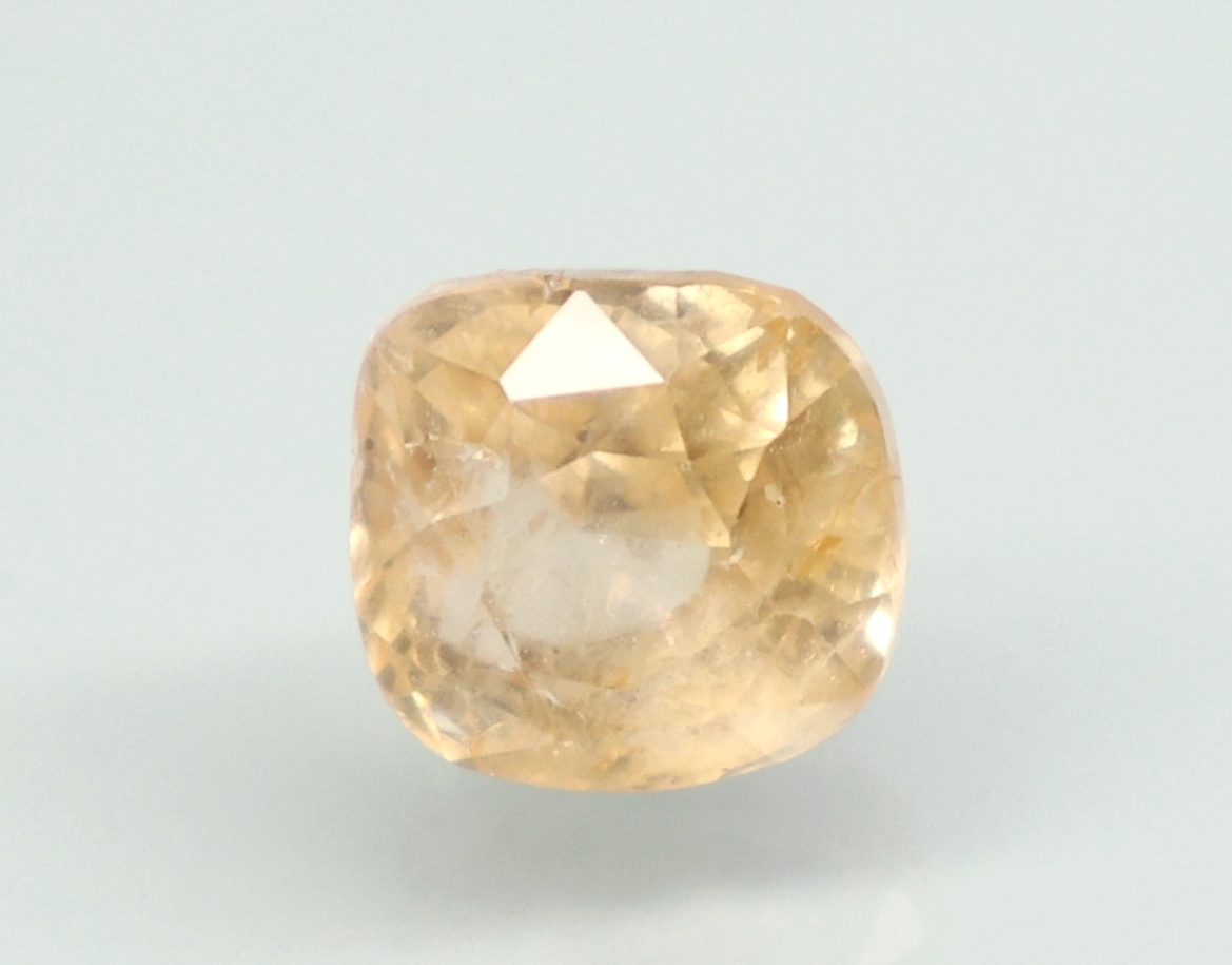 NATURAL SAPPHIRE 4.6 Ct.