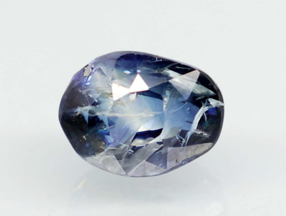 NATURAL SAPPHIRE 4.97 Ct.