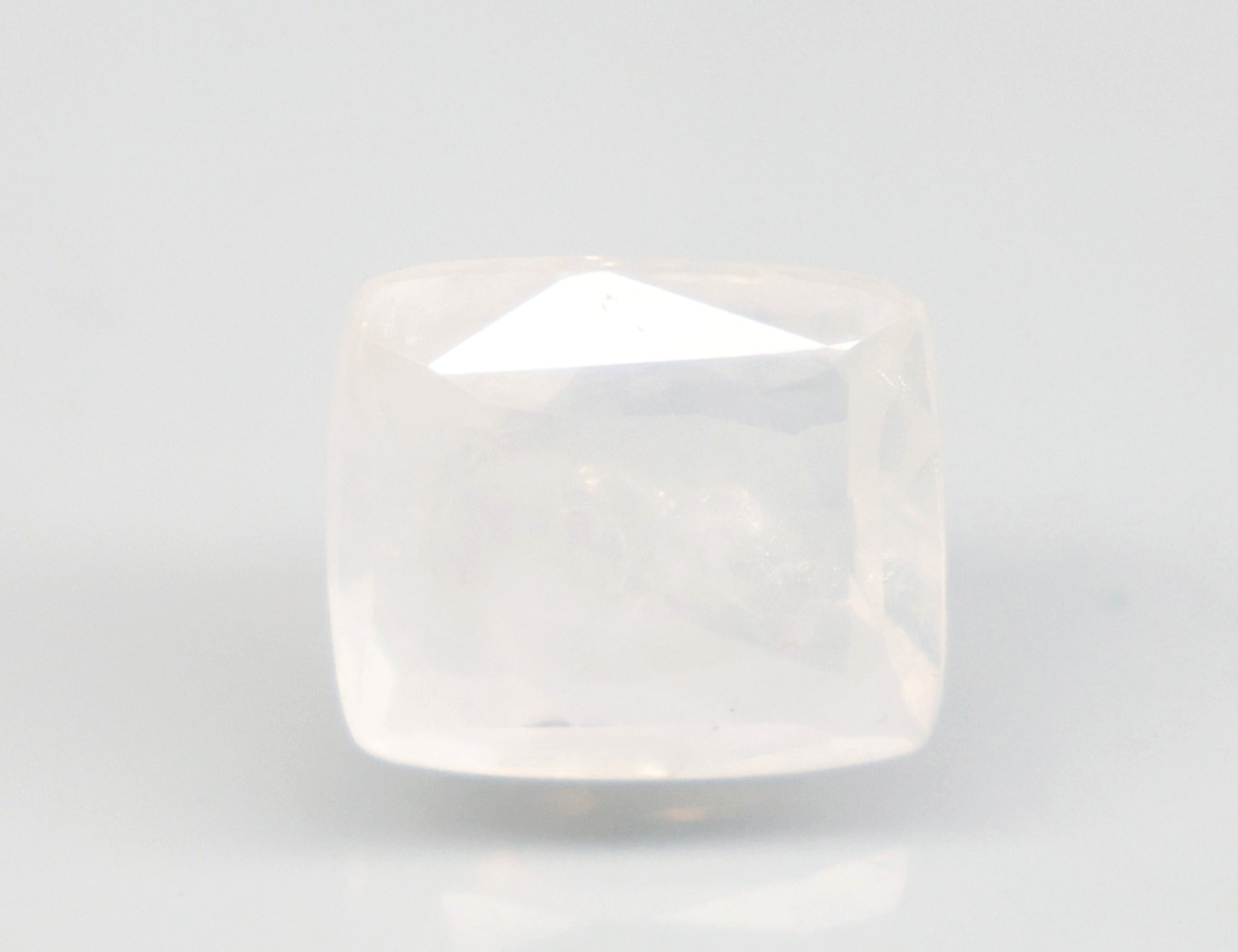 NATURAL SAPPHIRE 6.04 Ct.