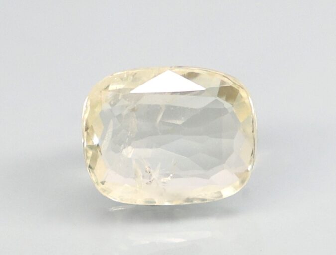 NYSP8833 1 YELLOW SAPPHIRE 4.03 Ct.