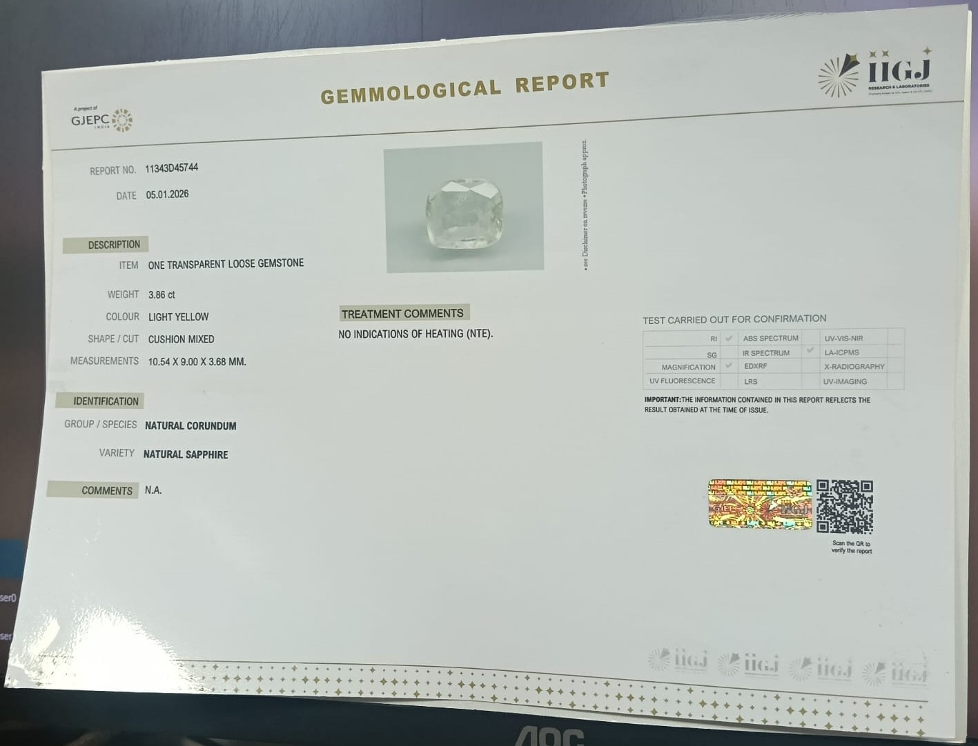 YELLOW SAPPHIRE 3.86 Ct. 3 NYSP8853 2 YELLOW SAPPHIRE 3.86 Ct.