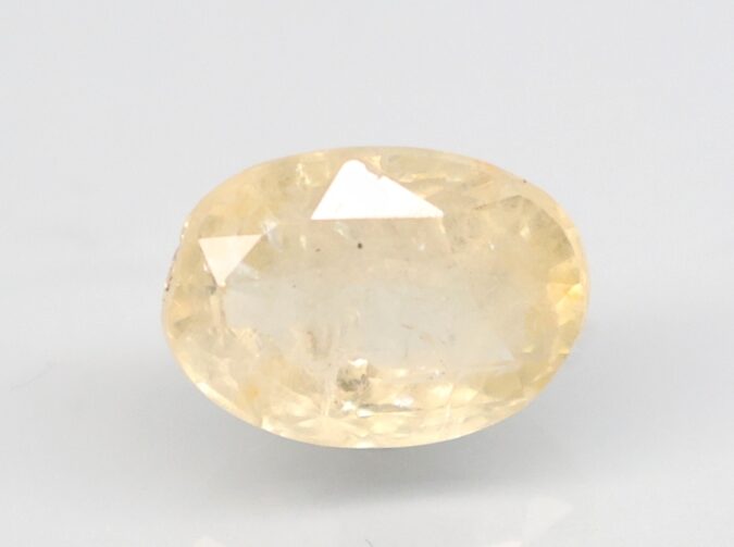 YELLOW SAPPHIRE 6.23 Ct. 1 NYSP8866 1 YELLOW SAPPHIRE 6.23 Ct.