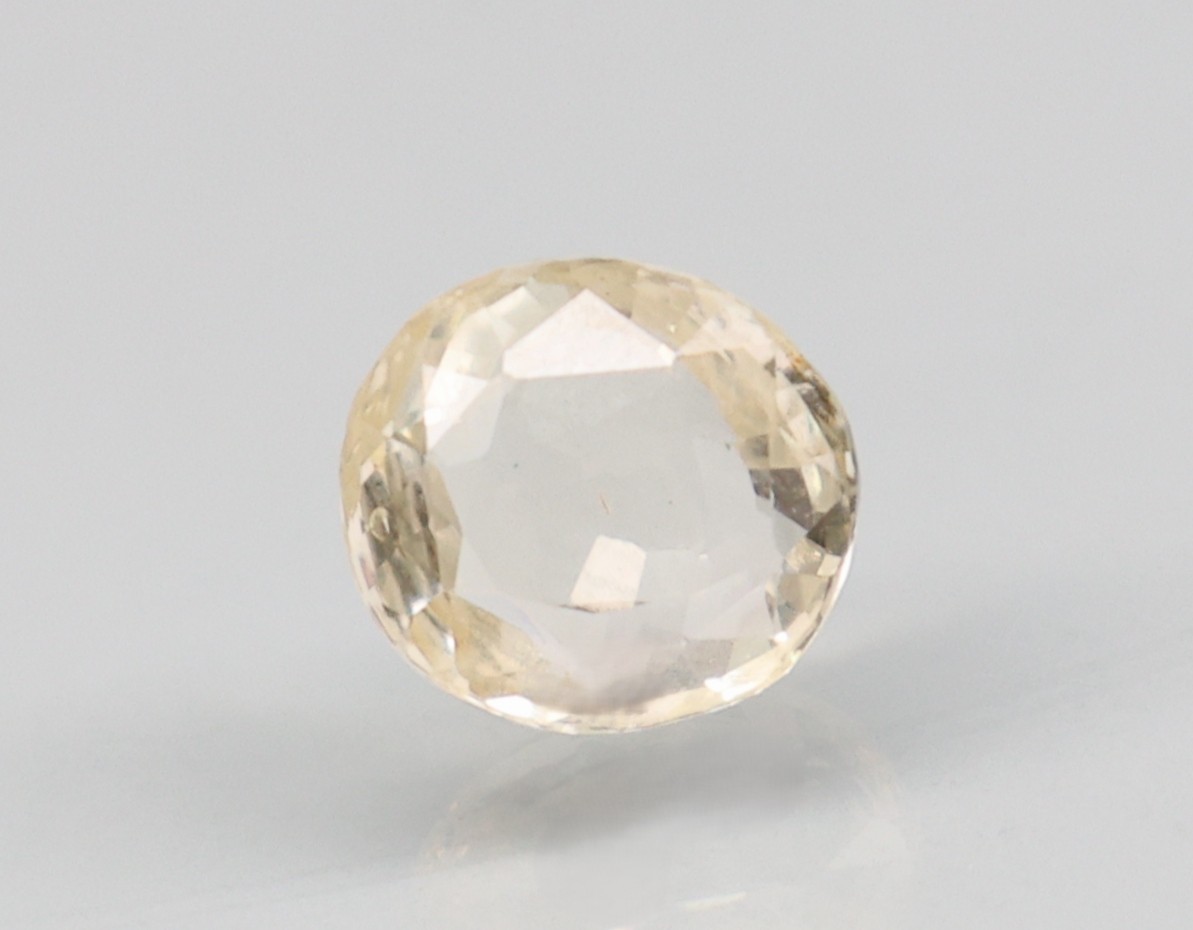 YELLOW SAPPHIRE 4 Ct.