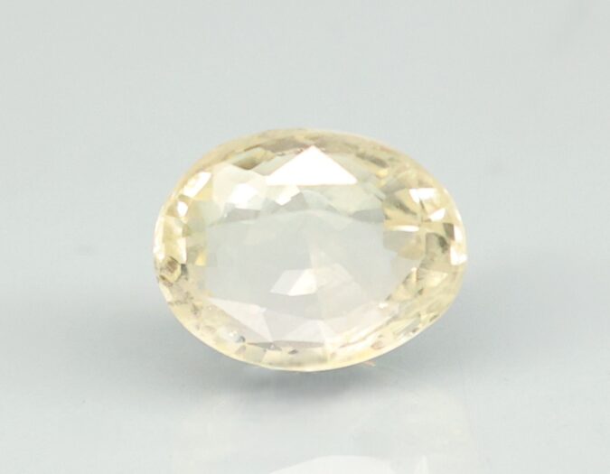 YELLOW SAPPHIRE 4.03 Ct. 1 NYSP8930 1 YELLOW SAPPHIRE 4.03 Ct.