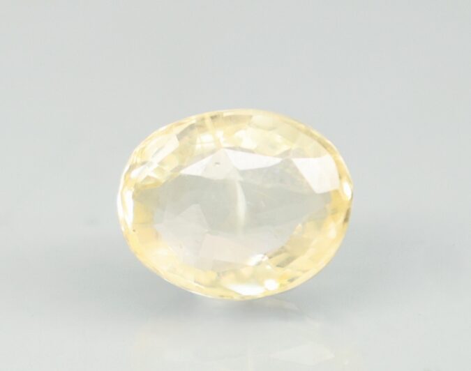 NYSP8933 1 YELLOW SAPPHIRE 4.04 Ct.