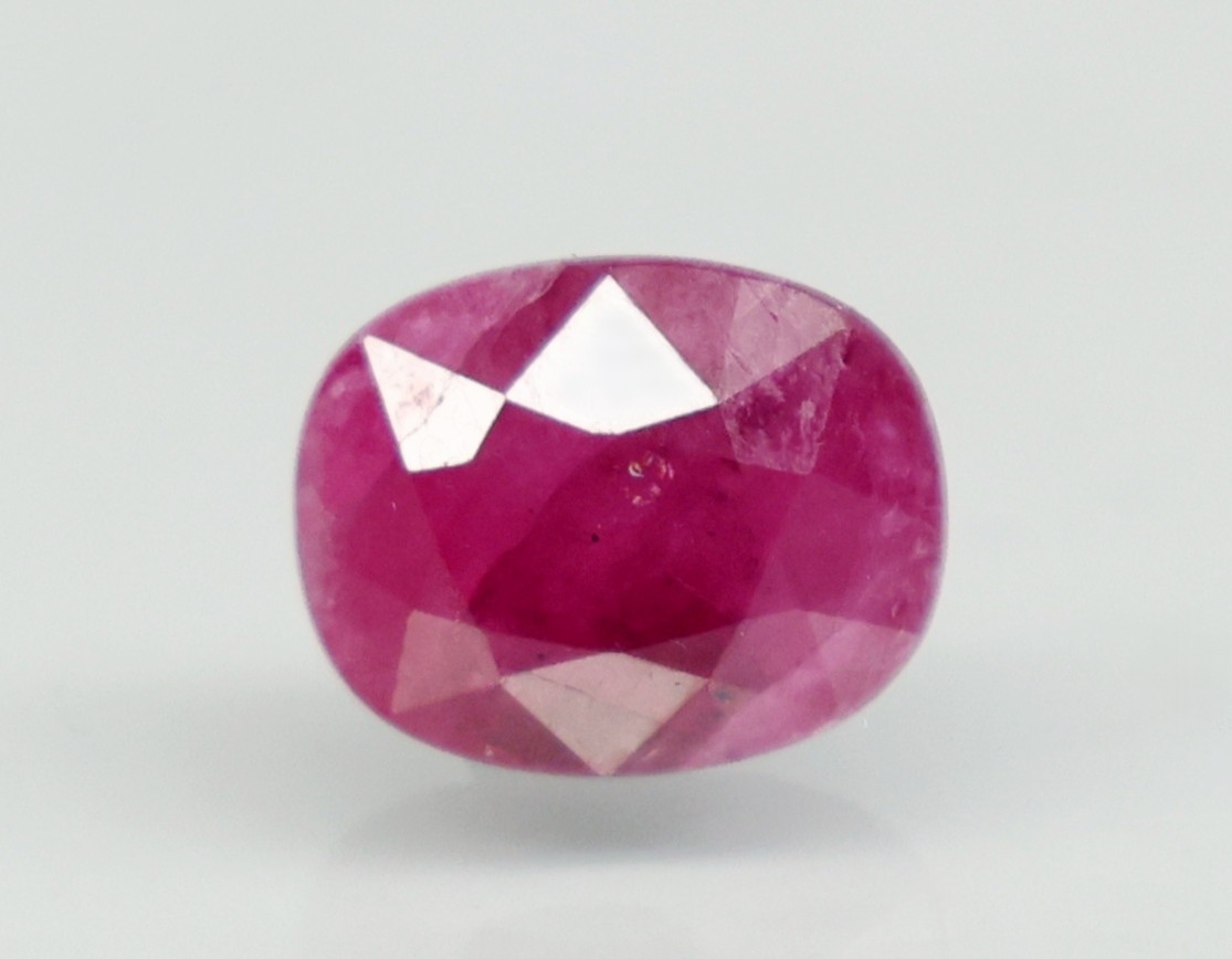 RUBY 4.45 Ct.