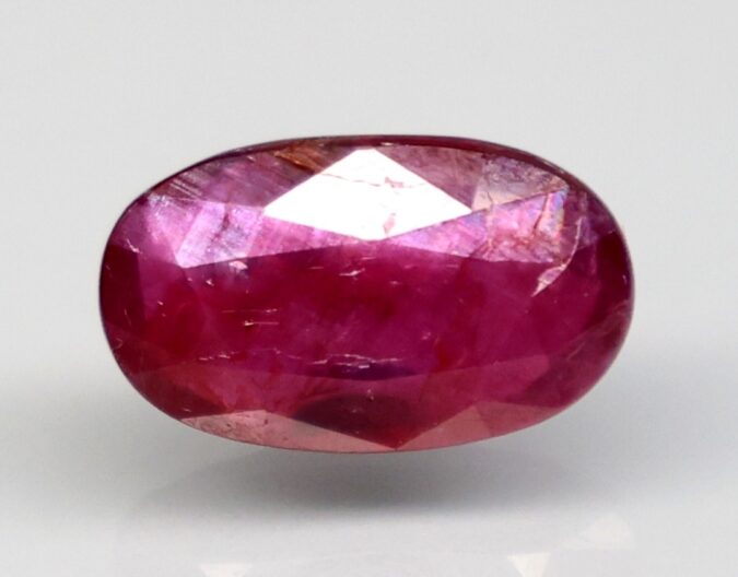RUBY 3.72 Ct. 1 RUB8479 1 RUBY 3.72 Ct.