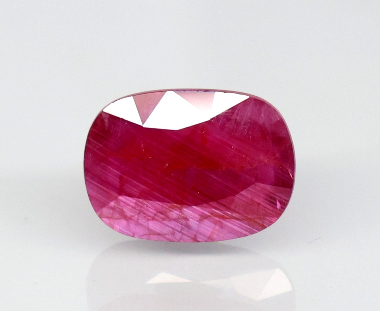 RUBY 4.69 Ct.