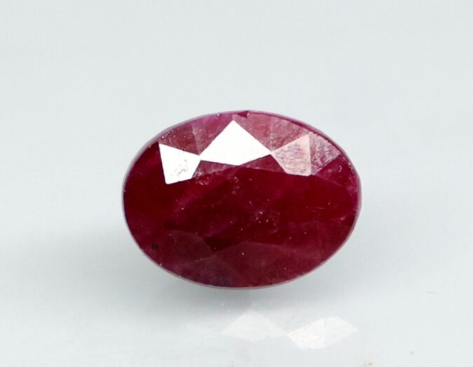 RUBY 4.69 Ct. 1 RUB8519 1 RUBY 4.69 Ct.