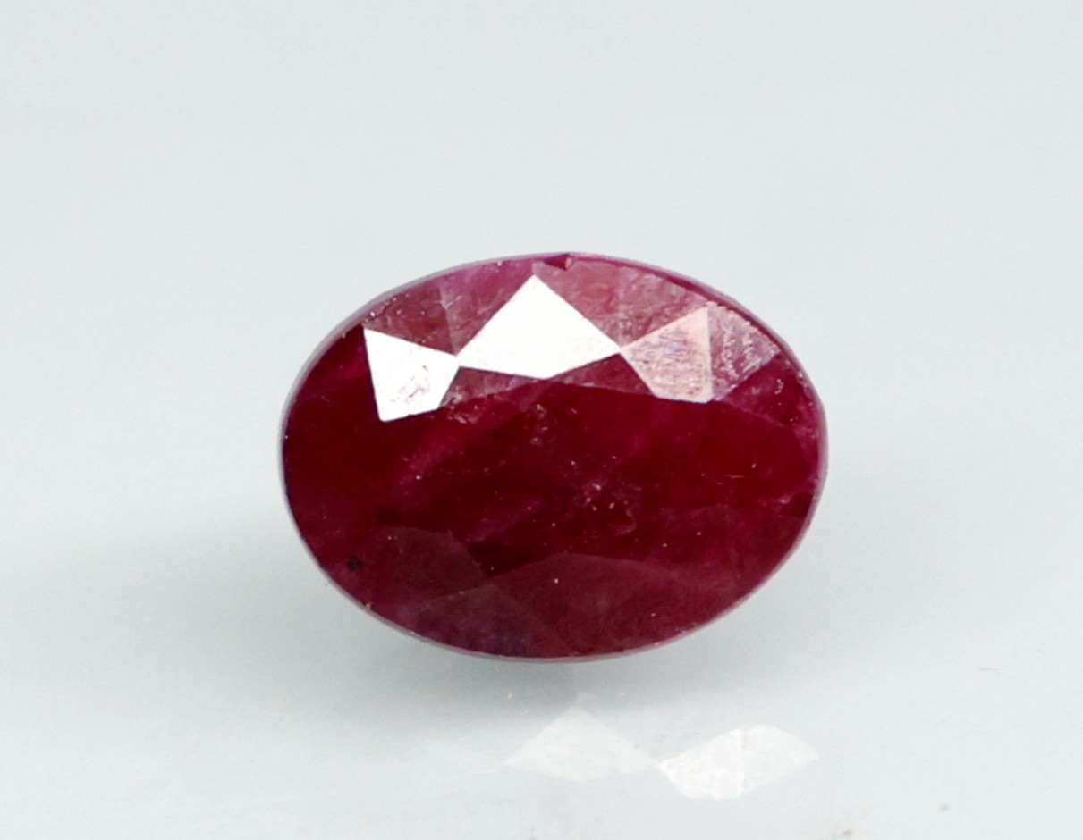 RUBY 4.69 Ct.