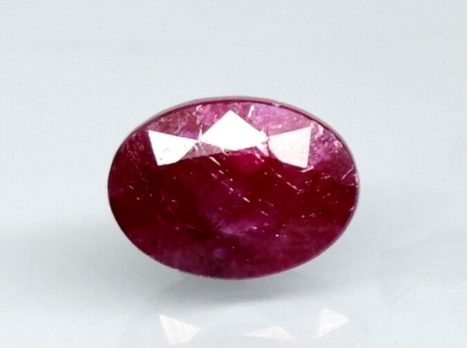 RUB8527 1 RUBY 3.99 Ct.