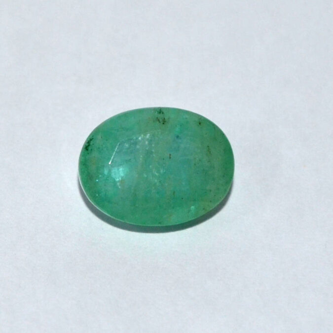 EMERALD 6.9 Ct. 1 EMR22127 1 EMERALD 6.9 Ct.