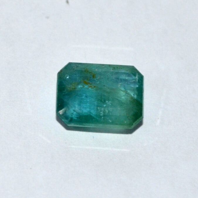 EMERALD 5.97 Ct. 1 EMR22128 1 EMERALD 5.97 Ct.
