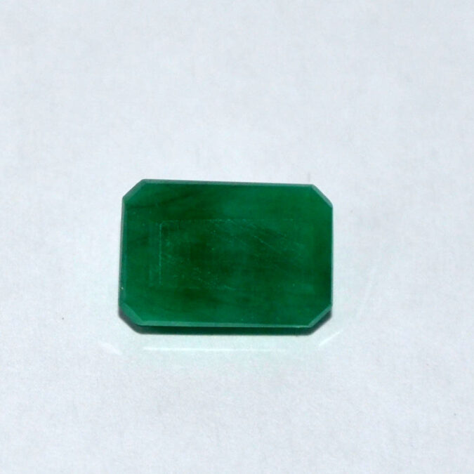 EMERALD 6.05 Ct. 1 EMR22130 1 EMERALD 6.05 Ct.