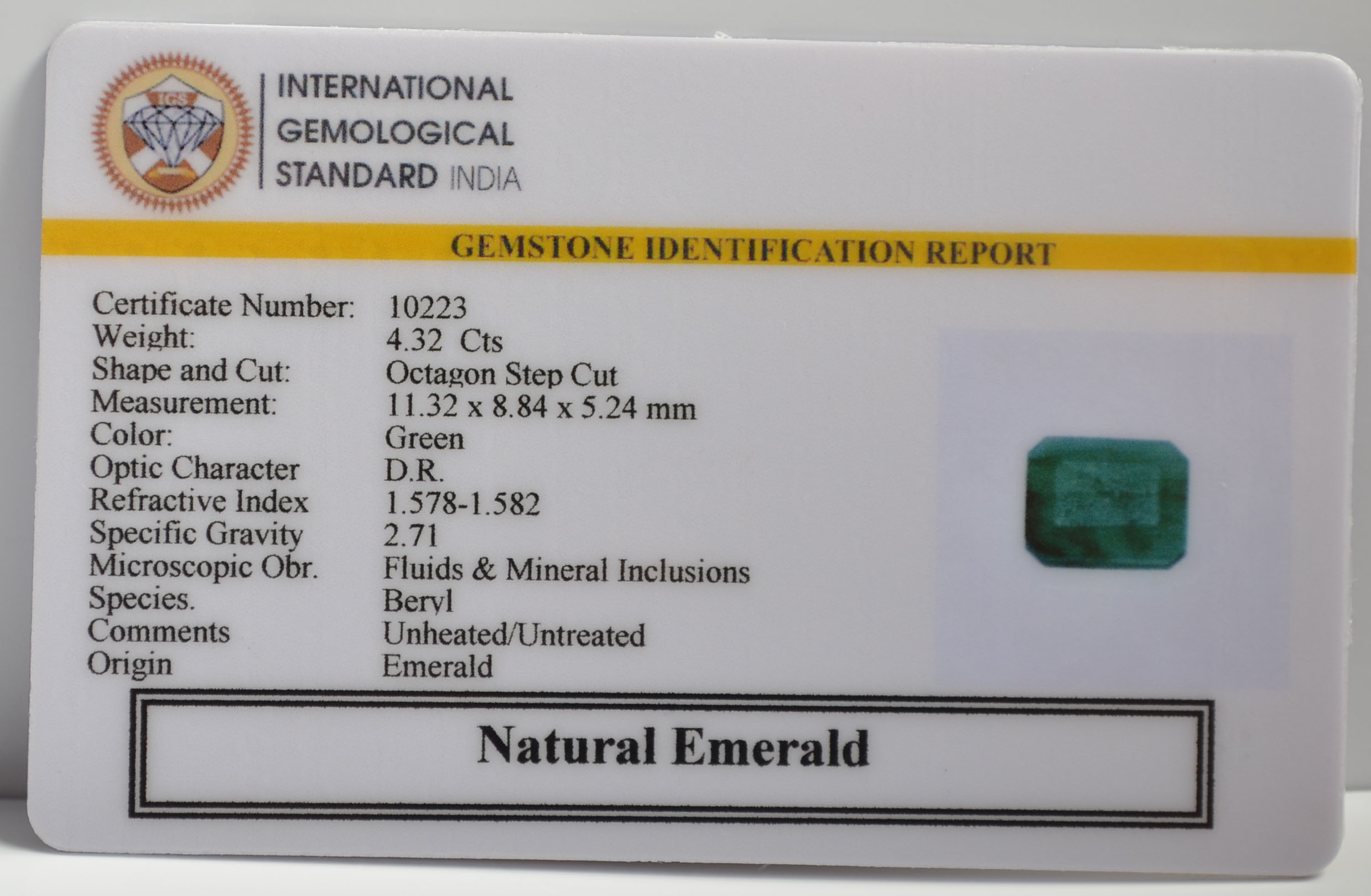 EMR22141 2 EMERALD 4.32 Ct.