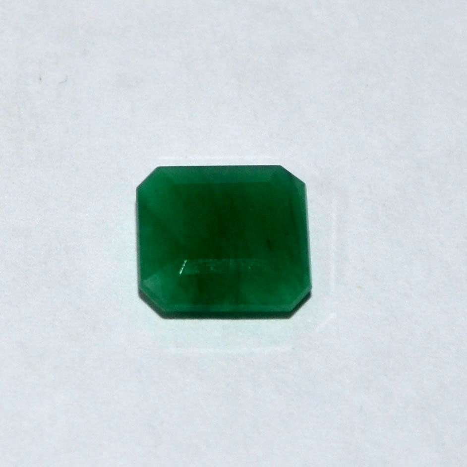EMERALD 3.7 Ct.