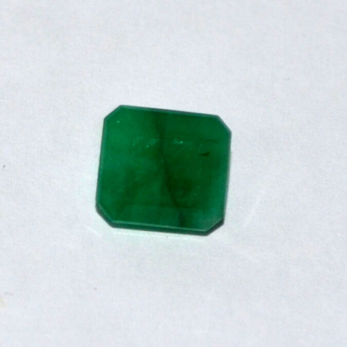 EMERALD 3.16 Ct. 1 EMR22167 1 EMERALD 3.16 Ct.