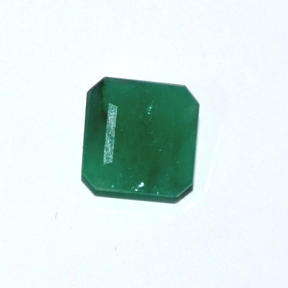 EMERALD 5.8 Ct.