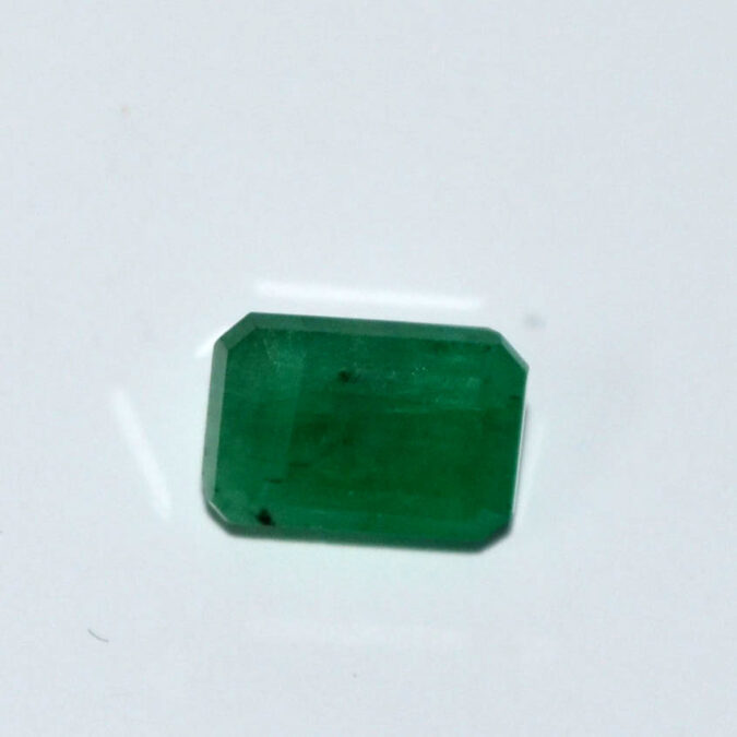EMERALD 2.34 Ct. 1 EMR22294 1 EMERALD 2.34 Ct.