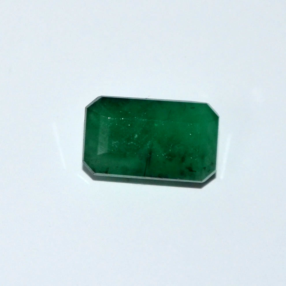 EMERALD 4.64 Ct.