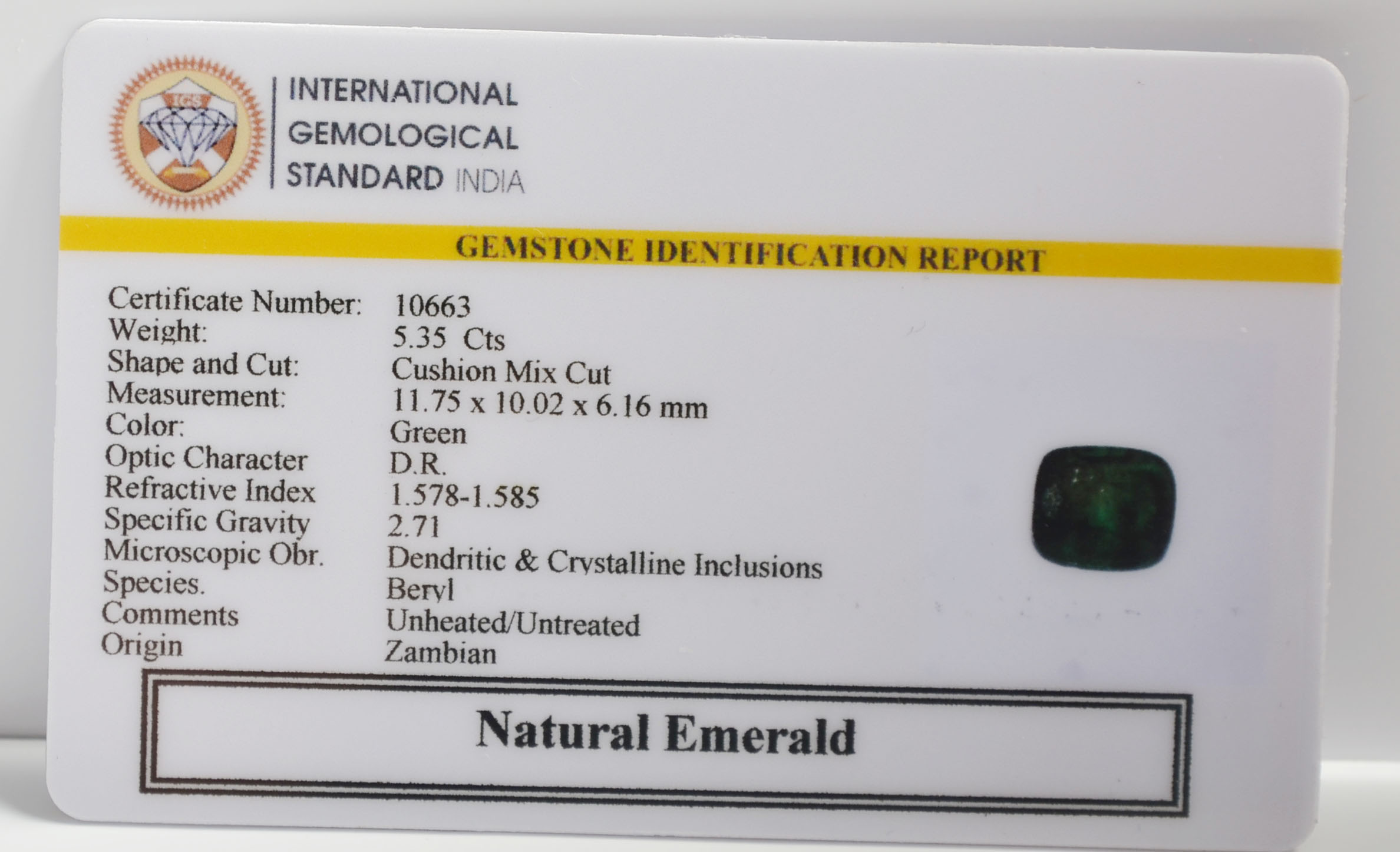 EMR22376 2 EMERALD 5.35 Ct.