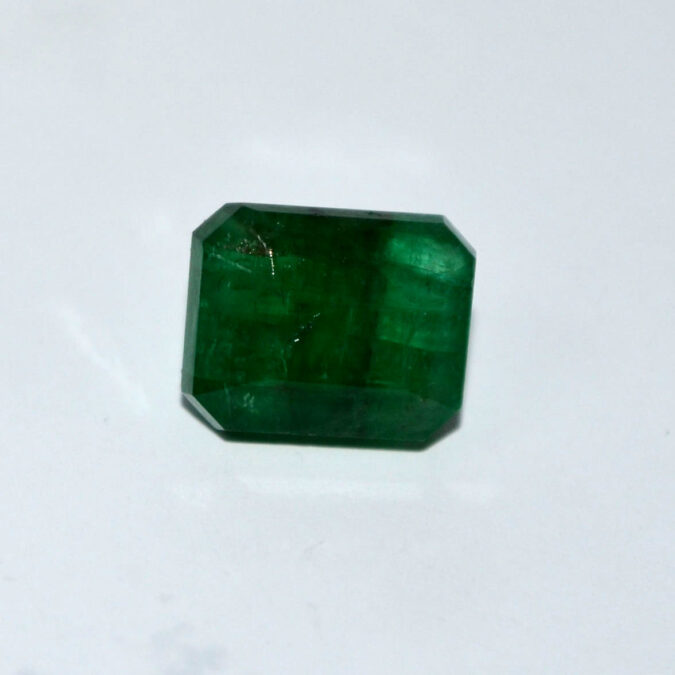EMR22382 1 EMERALD 7.8 Ct.