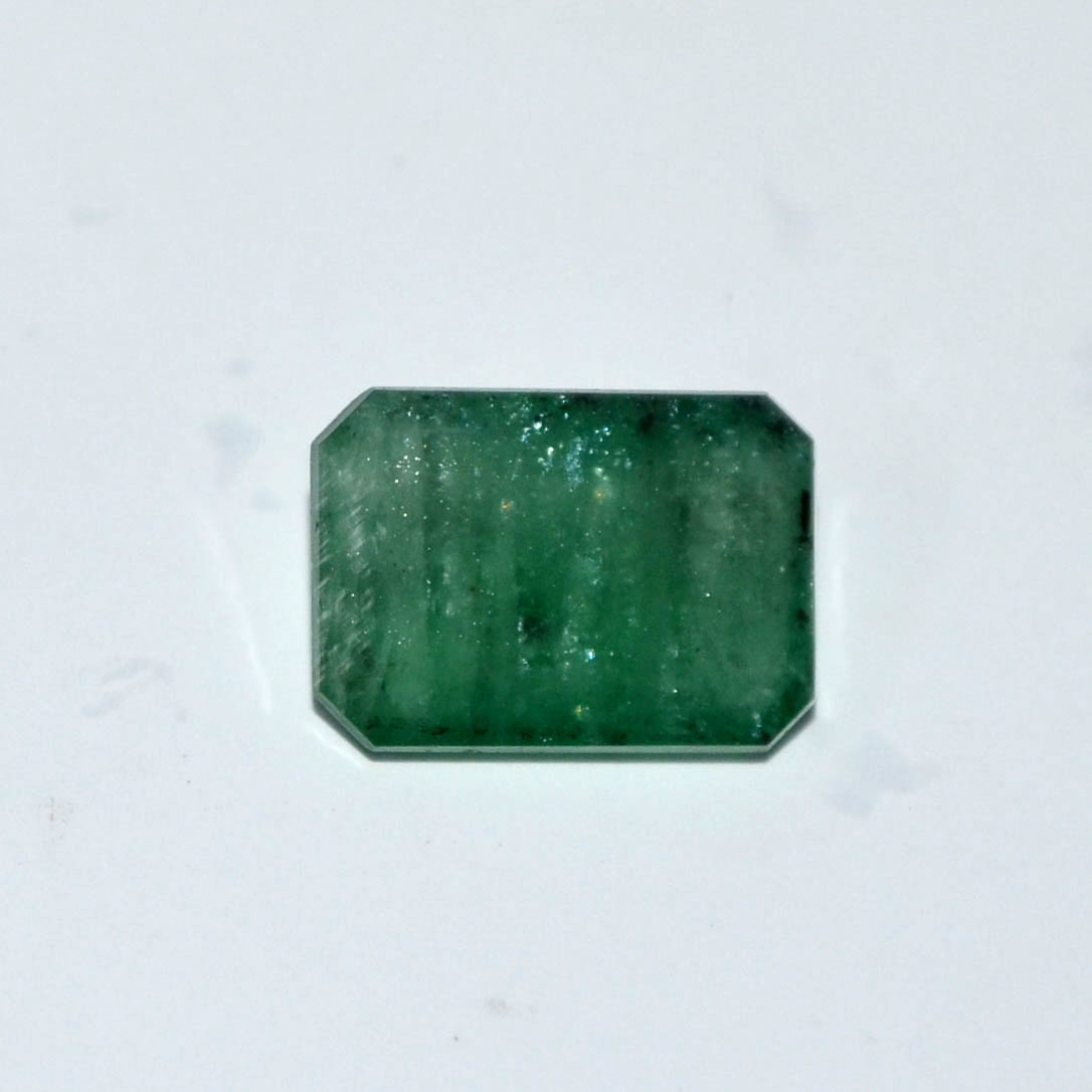 EMERALD 3.86 Ct.