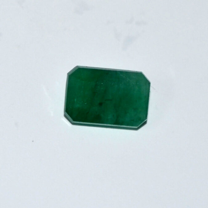 EMR22398 1 EMERALD 3.95 Ct.