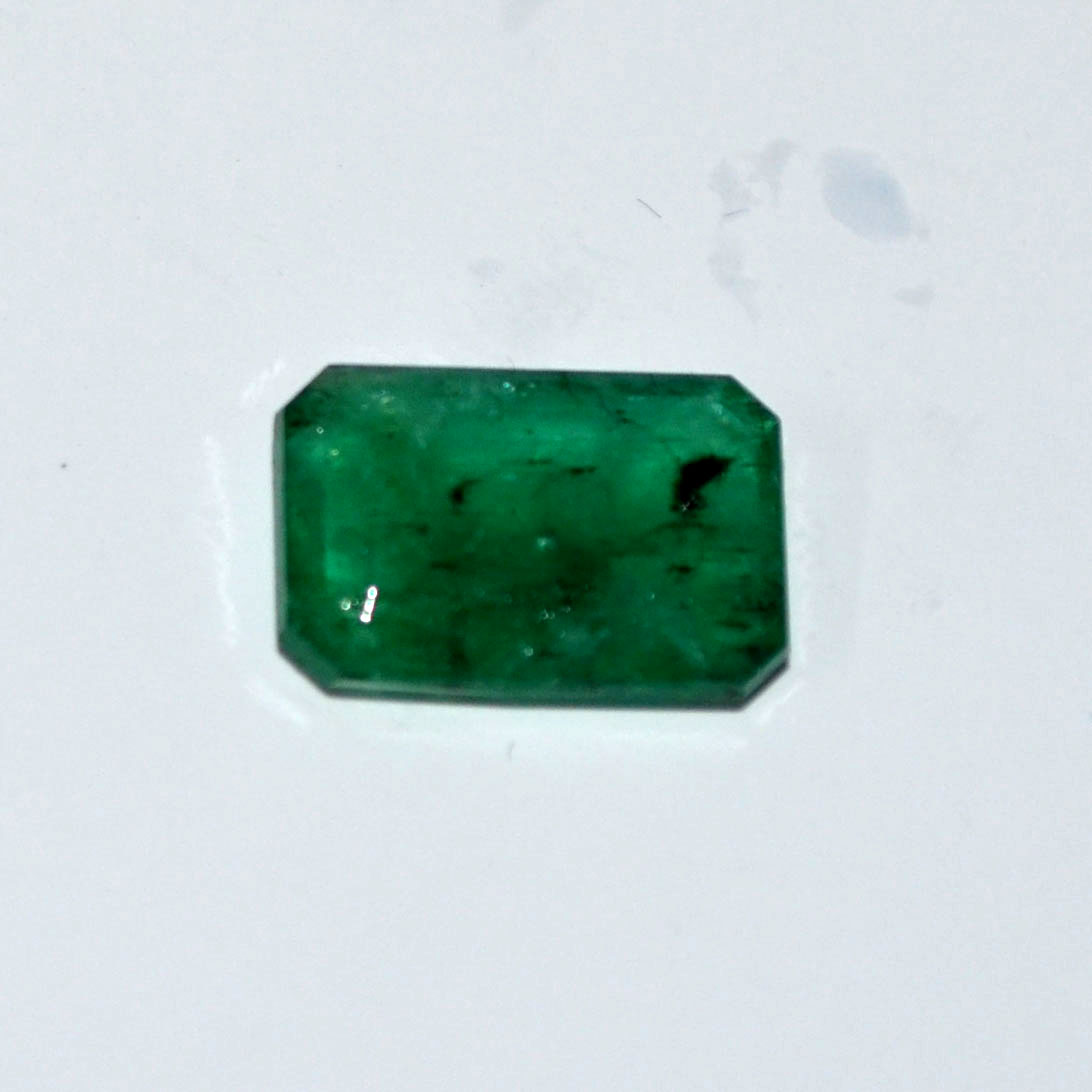 EMR22404 1 EMERALD 4.58 Ct.