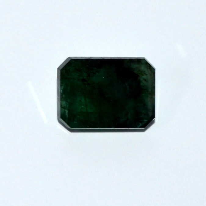 EMERALD 6.44 Ct. 1 EMR22511 1 EMERALD 6.44 Ct.