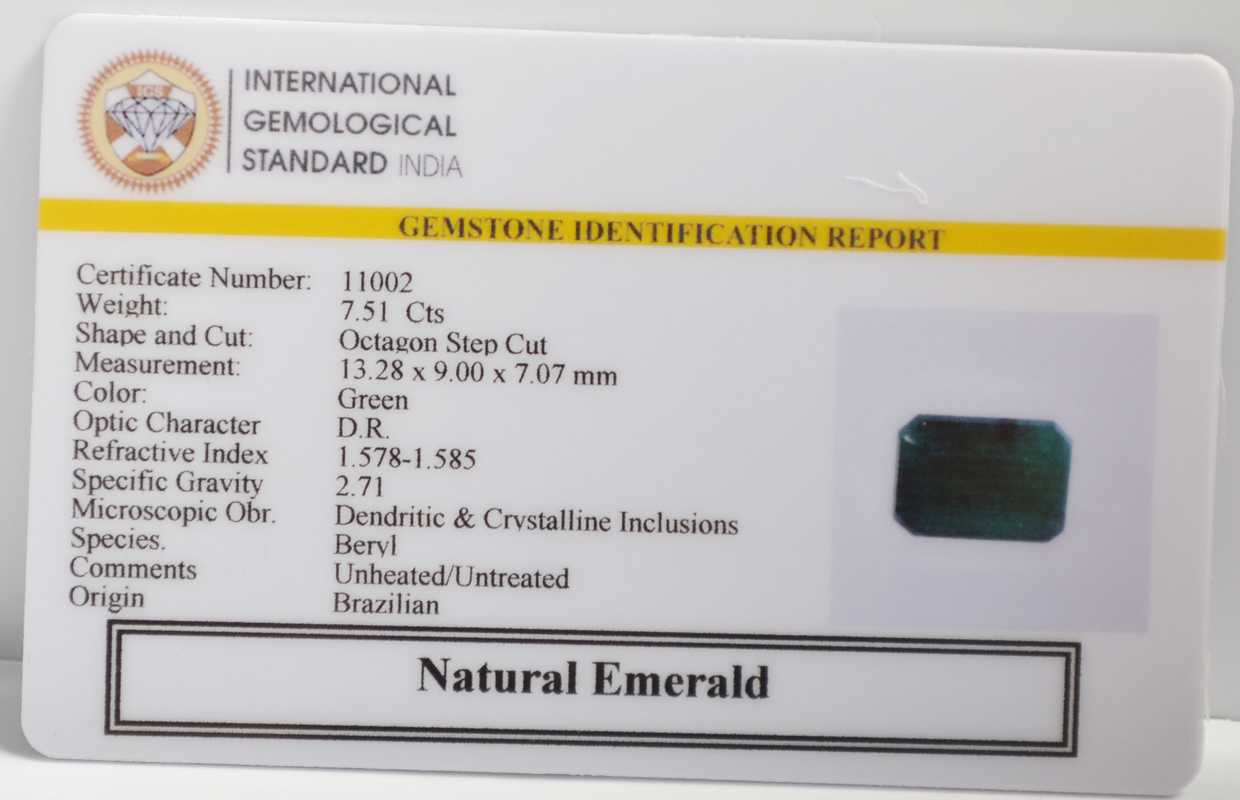 EMERALD 7.51 Ct. 3 EMR22557 2 EMERALD 7.51 Ct.