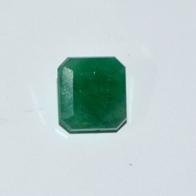 EMR22662 1 EMERALD 3.05 Ct.