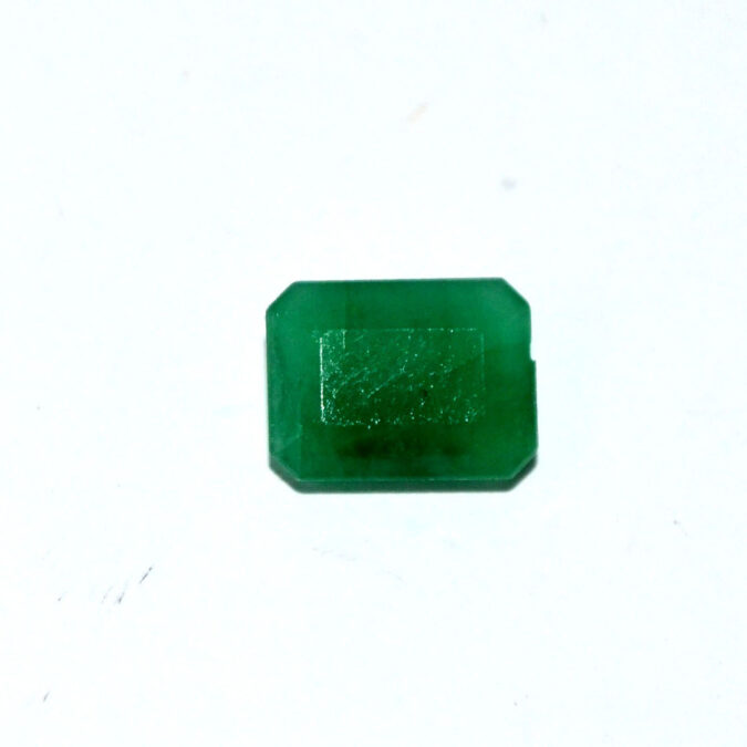 EMERALD 3.12 Ct. 1 EMR22733 1 EMERALD 3.12 Ct.