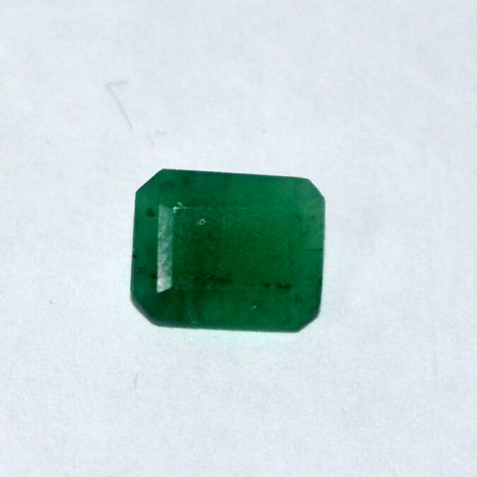 EMERALD 3.37 Ct. 1 EMRG21466 1 EMERALD 3.37 Ct.