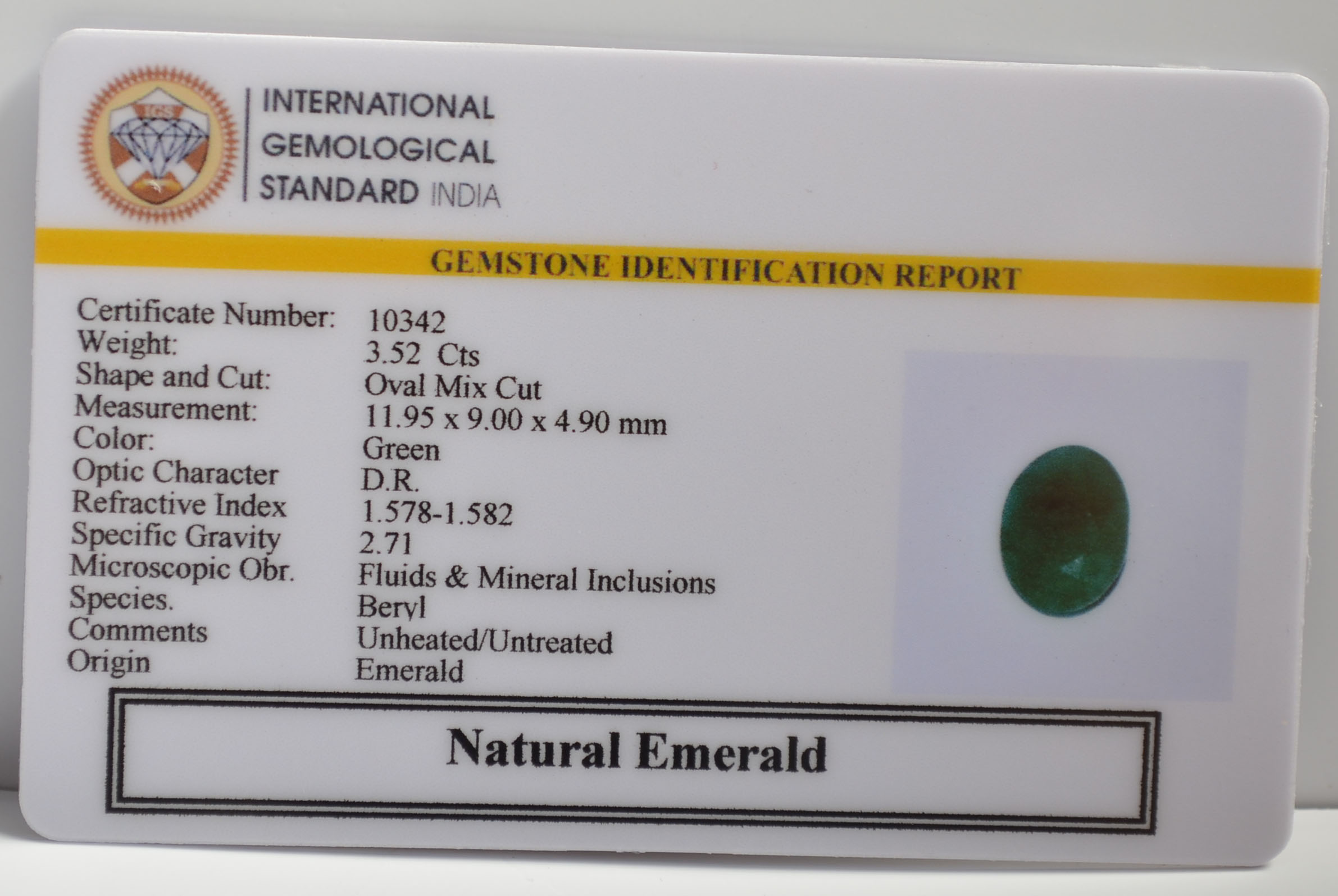 EMRG21486 2 EMERALD 3.52 Ct.