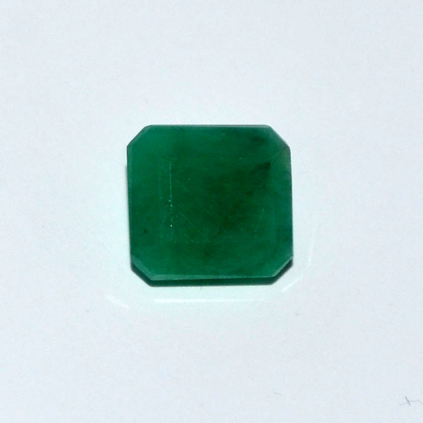 EMERALD 3.7 Ct.