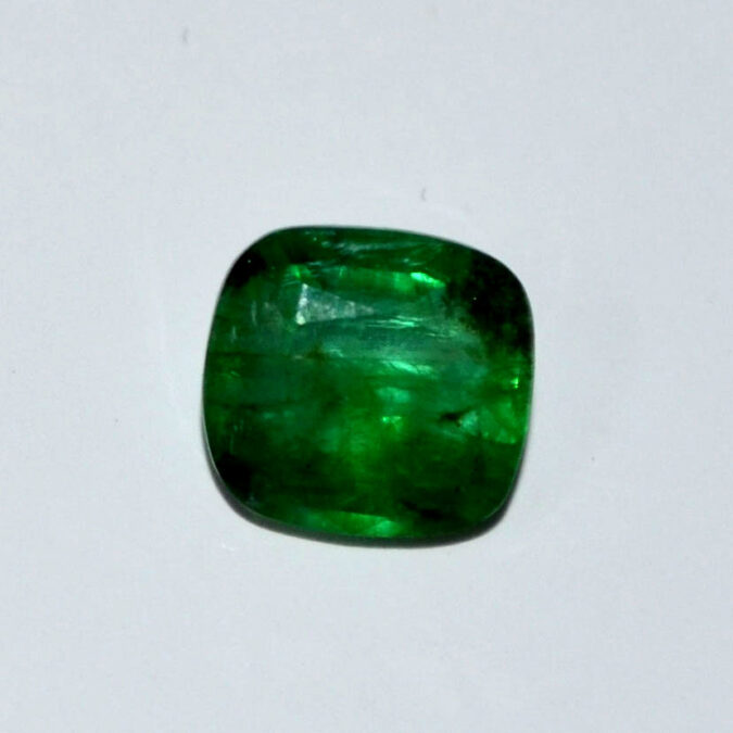 EMRG21526 1 EMERALD 2.8 Ct.