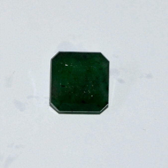 EMRG21546 1 EMERALD 6.3 Ct.