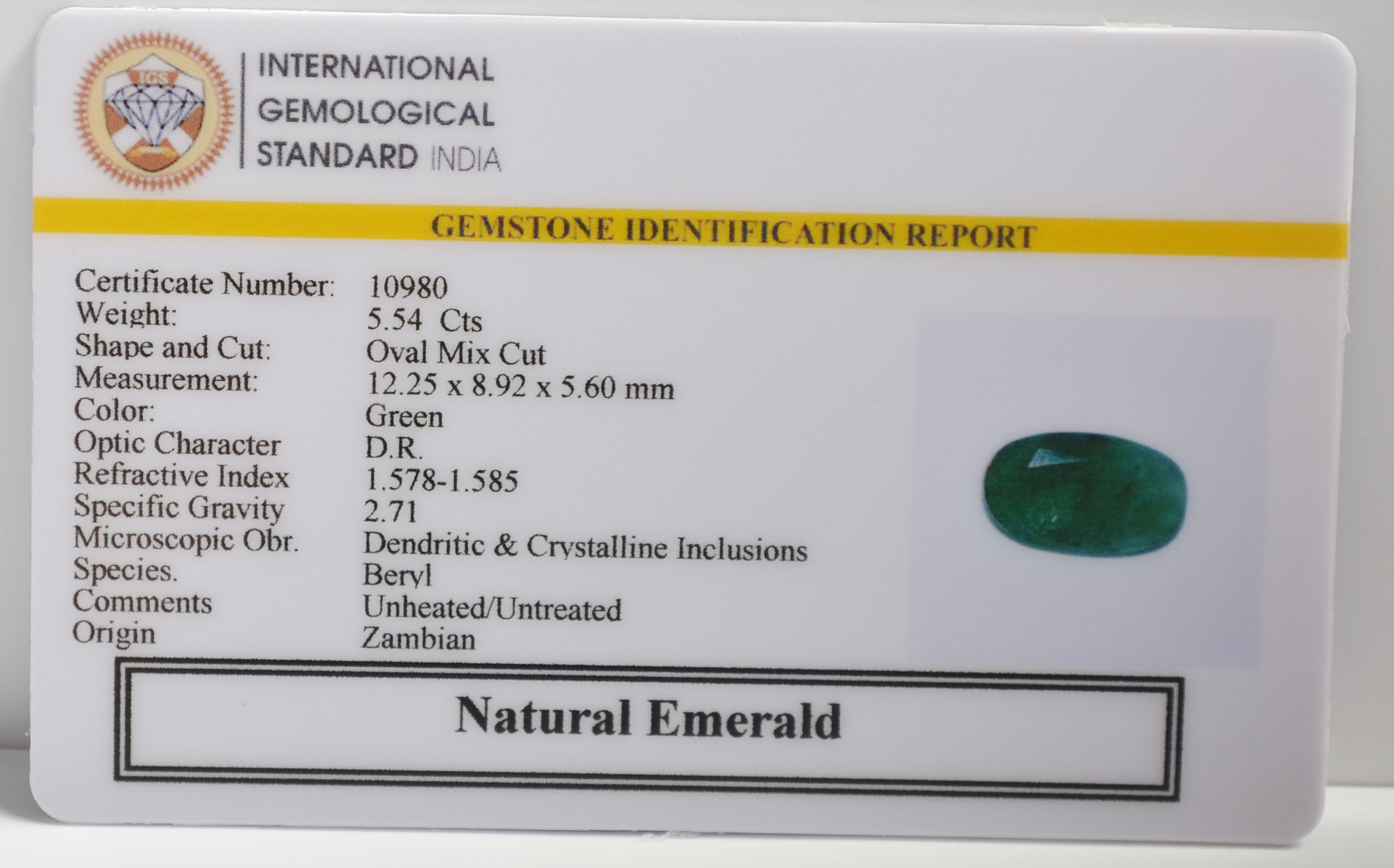 EMRG21585 2 EMERALD 5.54 Ct.