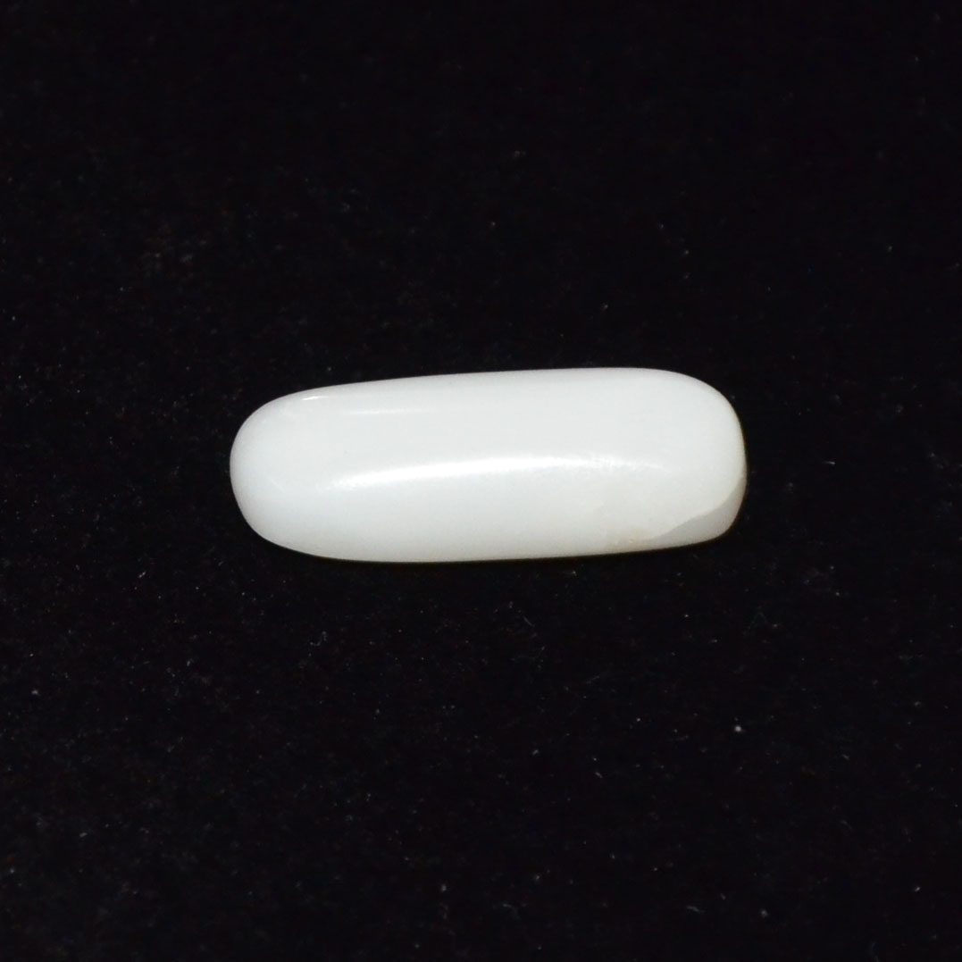 WHITE CORAL 5.61 Ct.