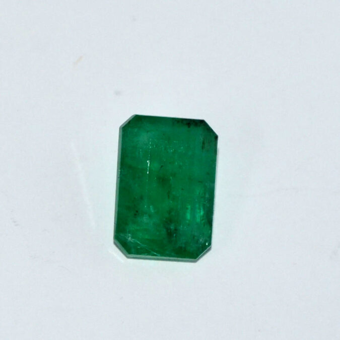 EMERALD 4.98 Ct. 1 EMR22756 1 EMERALD 4.98 Ct.