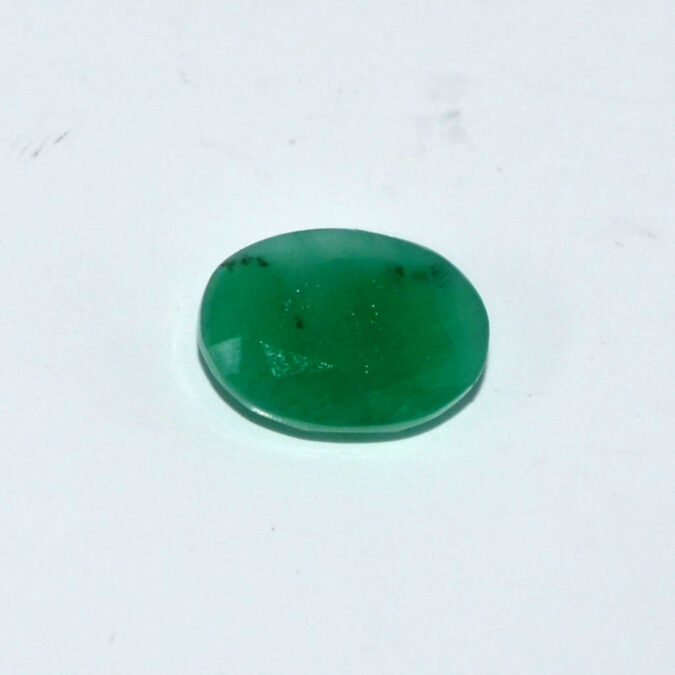 EMERALD 4.88 Ct. 1 EMR22768 1 EMERALD 4.88 Ct.