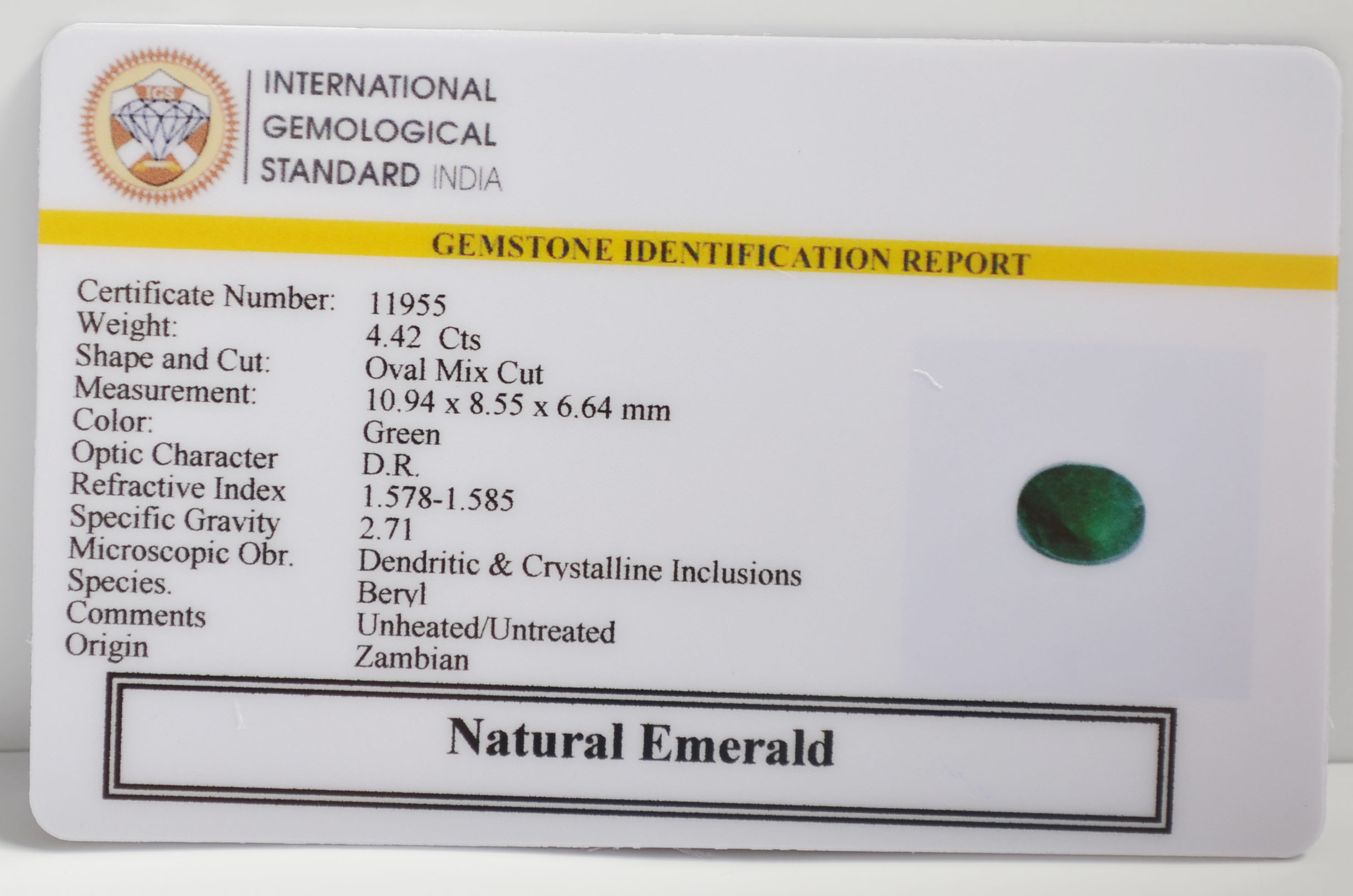 EMERALD 4.42 Ct. 3 EMR22771 2 EMERALD 4.42 Ct.