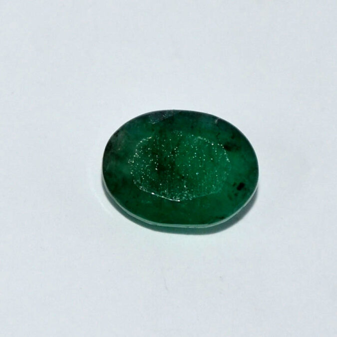 EMERALD 3.65 Ct. 1 EMR22774 1 EMERALD 3.65 Ct.