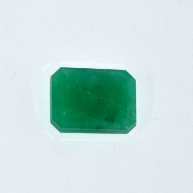 EMERALD 4.16 Ct. 1 EMR22785 1 EMERALD 4.16 Ct.