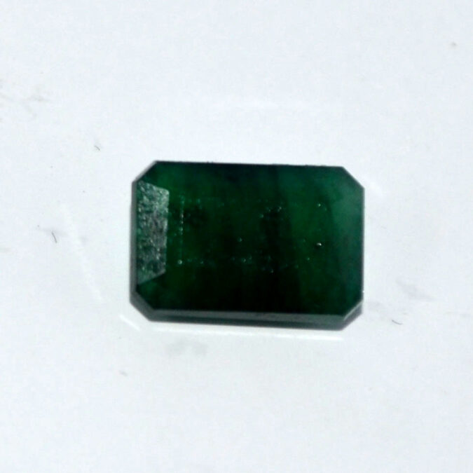EMERALD 5.52 Ct. 1 EMR22790 1 EMERALD 5.52 Ct.