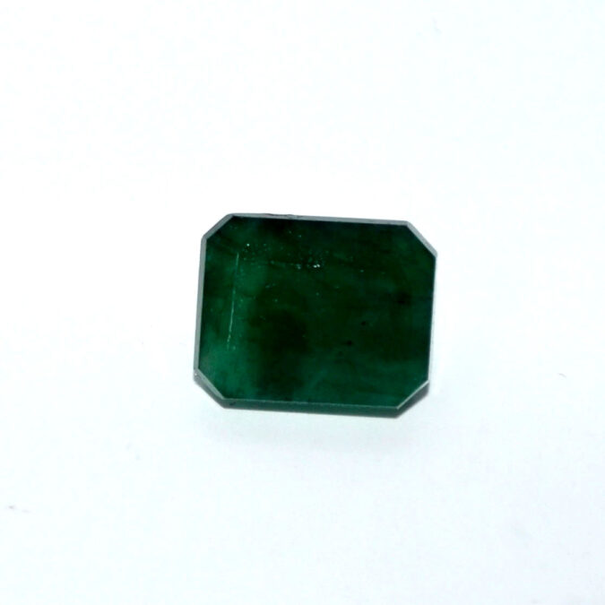 EMERALD 7.32 Ct. 1 EMR22831 1 EMERALD 7.32 Ct.