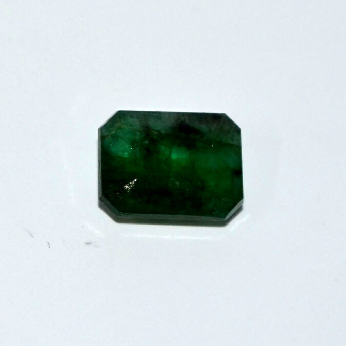 EMR22900 1 EMERALD 3.98 Ct.